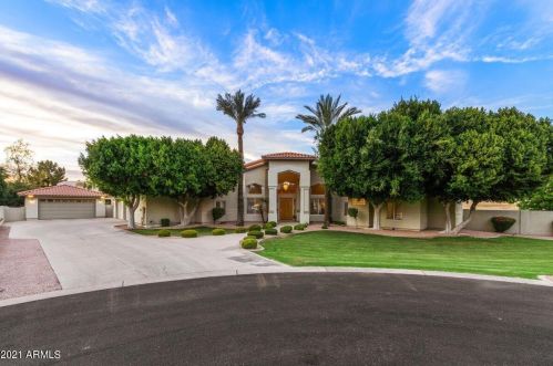 4486 Desert Ln, Gilbert, AZ 85234-0211