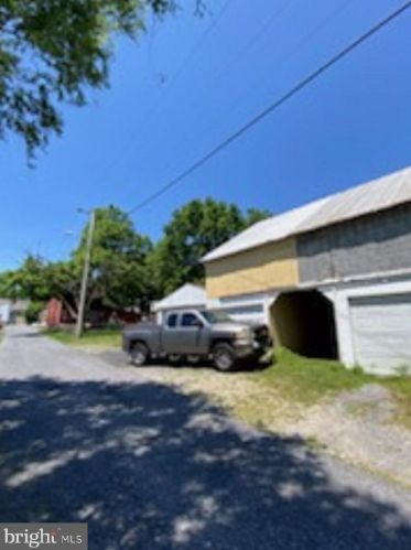 236 Main St, Dauberville PA  exterior