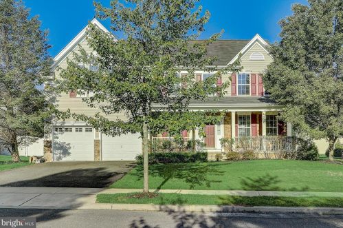 3532 Vista Dr, Macungie, PA 18062-2138