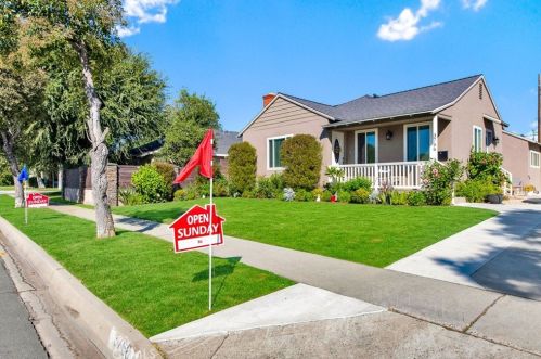 3766 Stearnlee Ave, Long Beach, CA 90808-1934