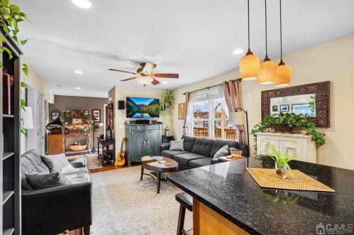 129 Randolph Ave, South Plainfield NJ  07080-4024 exterior