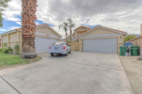 33859 Navajo Trl, Cathedral City, CA 92234-4408