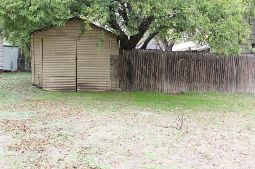 1110 Clinton St, Stephenville TX  76401-2408 exterior