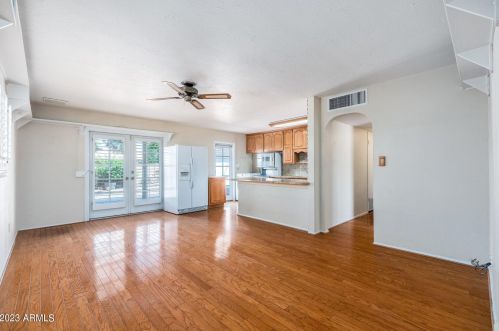 8310 Glenrosa Ave, Scottsdale AZ  85251-2807 exterior