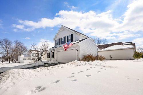 620 Rainbow Dr, Marysville, OH 43040-9625