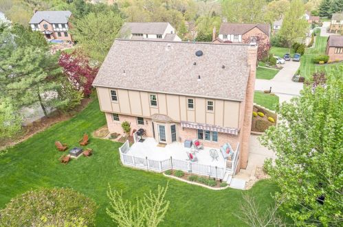 173 Fireside Dr, Canonsburg, PA 15317-3636