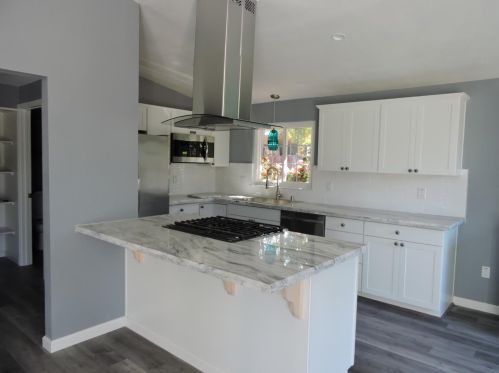 6577 Melrose Dr, North Highlands CA  95660-4378 exterior