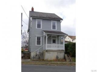 1012 Howertown Rd, Catasauqua, PA 18032-1627