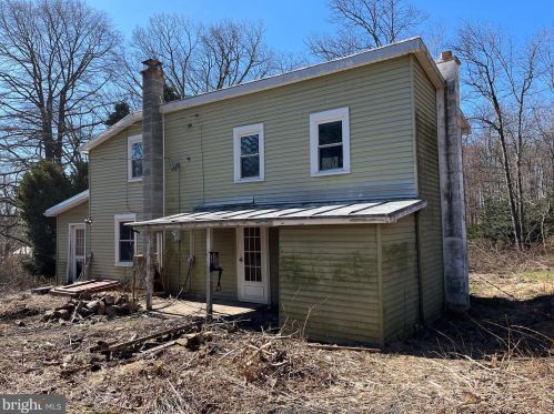 430 Mountain Rd, North Newton, PA 17241-9646