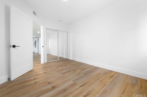 4393 Date Ave, La Mesa CA  91941-6412 exterior