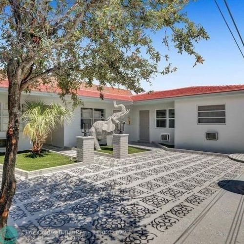 1720 17th Ave, Hollywood FL  33020-2814 exterior