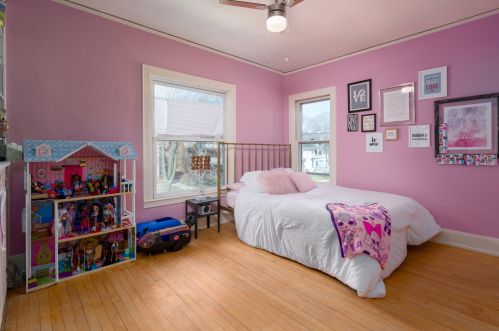 3258 Shepard Ave, Milwaukee WI  53211-3136 exterior