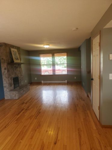 1407 16th Ave, Hibbing MN  55746-1323 exterior