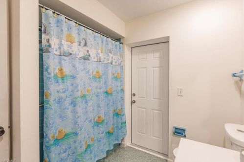 3749 6th Ave, Cape Coral FL  33904-5204 exterior