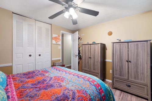 2190 Morning Wind Cir, Bridgeville PA  15017-1616 exterior