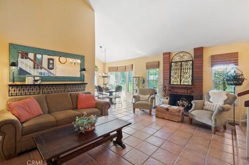 11 Marigold, Irvine, CA 92614-5471