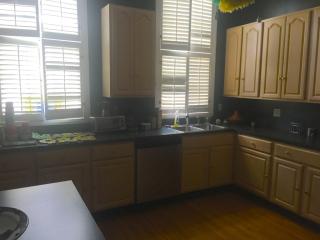1616 Washington Ave, New Orleans LA  70130-5910 exterior