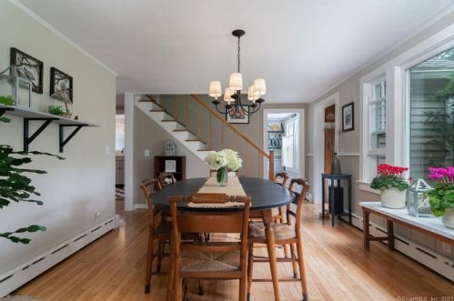 25 Losee Dr, Litchfield CT  06778-2507 exterior