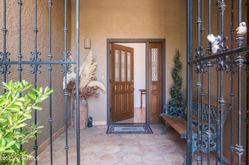 293 Cyn Mesa Dr, Sedona AZ 86351-7829 exterior