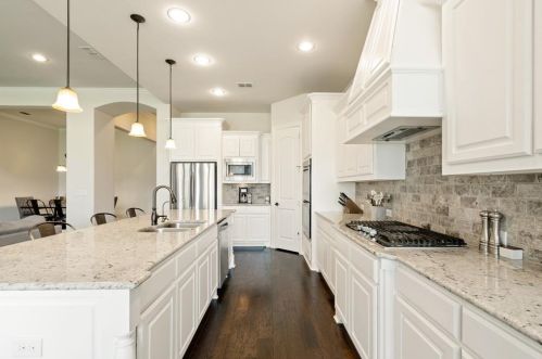 954 Beverly Ln, Allen TX  75013-5717 exterior