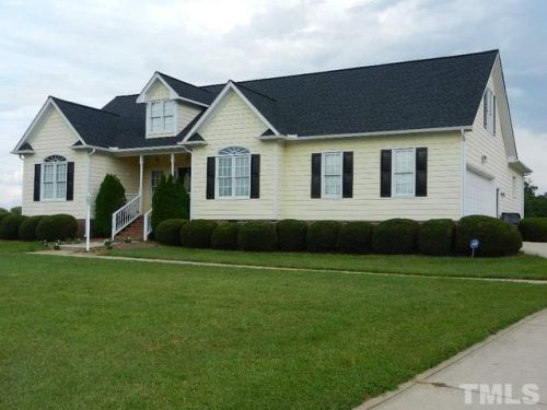2124 Herbert Dr, Zebulon, NC 27597-9502