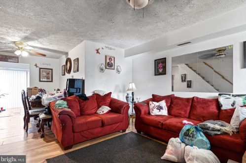 114 Rose Ln, New Castle DE  19720-2143 exterior