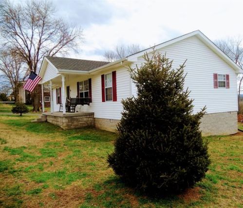 18 Northfield Ln, Alexandria, TN 37012-5016
