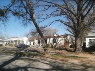1217 Glenwood Dr, Irving TX  75060-3811 exterior