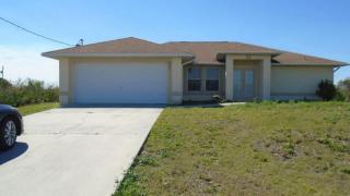 2815 72nd St, Lehigh Acres FL  33971-6879 exterior