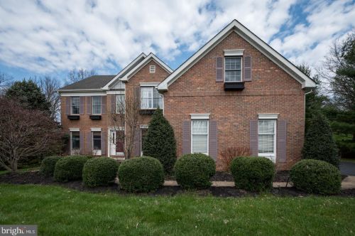 20 Founders Way, Downingtown, PA 19335-4522