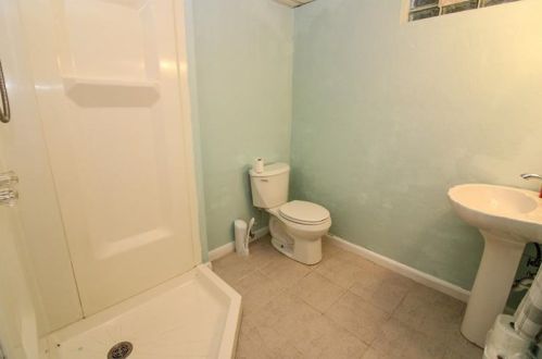 1560 Berkshire Ave, Pittsburgh PA  15226-2476 exterior