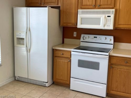 4416 Varsity Lakes Dr, Lehigh Acres FL  33971-2039 exterior