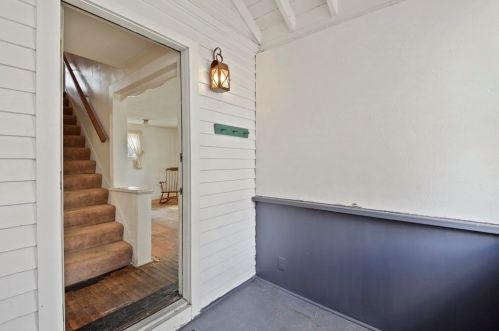 29 Heroult Rd, Worcester, MA 01606-2631