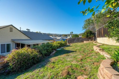 3341 Fairway Dr, La Mesa CA  91941-8009 exterior