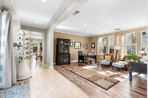 27406 Quincy Ln, Temecula CA  92591-4402 exterior