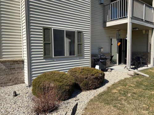 967 Roseland Dr, Kewaskum WI  53040-9030 exterior