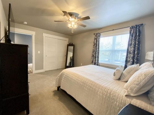 220 Jackson St, Green Bay WI  54301-4937 exterior