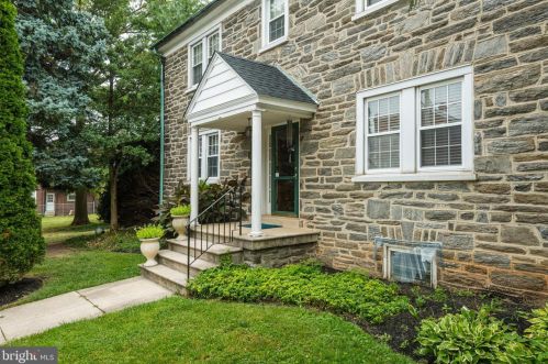 711 Marshall St, Norristown PA 19401-4113 exterior