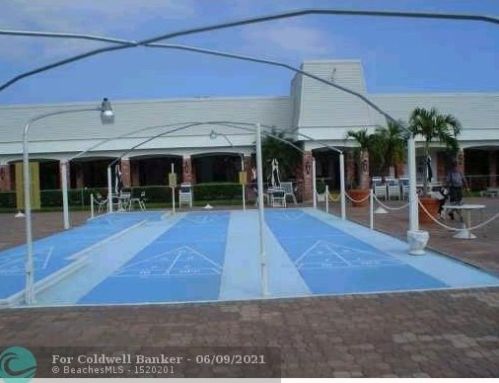 600 2nd St, Dania Beach FL  33004-3349 exterior