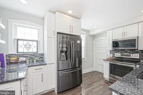 2402 Lexington Ave, Camden NJ  08110-1942 exterior