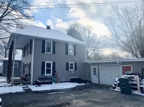 107 Brown Ave, Norwich CT  06351-1927 exterior