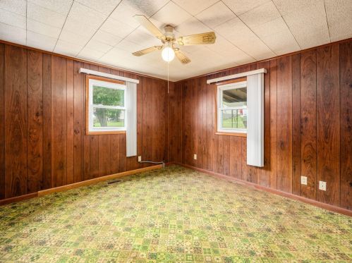 319 Whitehouse St, Crooksville OH  43731-1342 exterior
