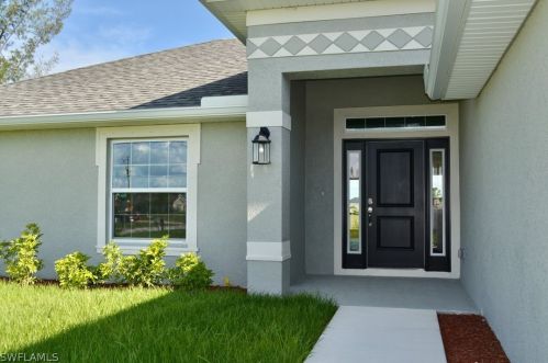 1326 37th St, Cape Coral, FL 33909-6455