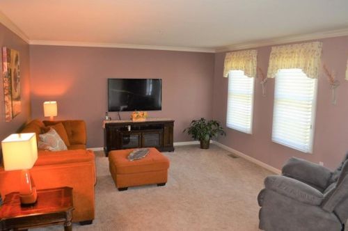 1052 Bayberry Dr, Canonsburg, PA 15317-4972
