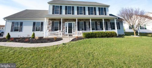 67 Harristown Rd, Lapark, PA 17562-9636