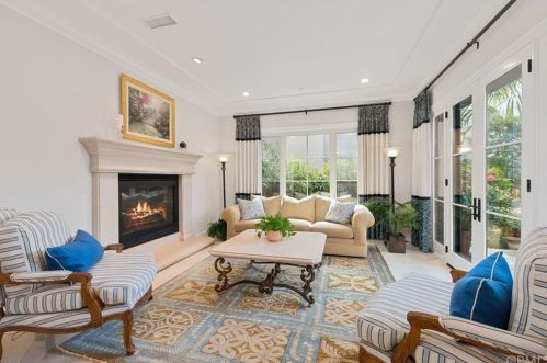 14 Morning Lgt, Newport Beach CA  92657-1654 exterior