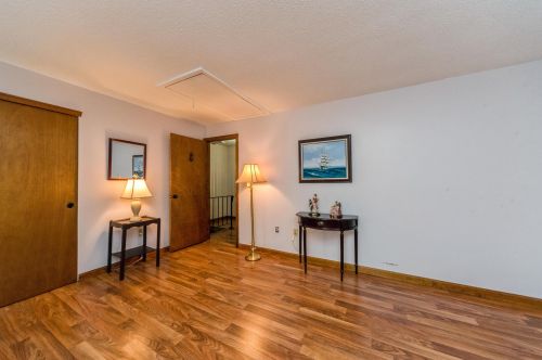 57 Bluestone Dr, Nashua NH 03060-6831 exterior