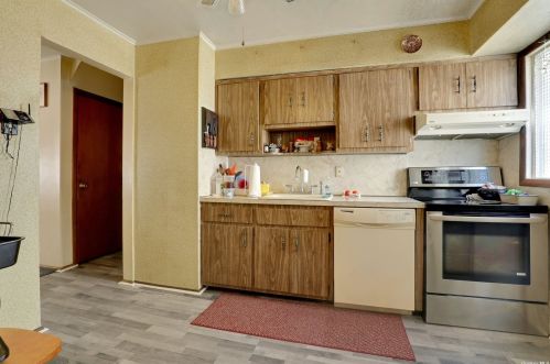 1416 Clay St, Floral Park NY  11003-1013 exterior