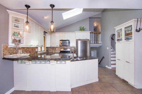 83 Wellington Rd, East Freehold, NJ 07728-1545