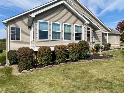32 Coventry Ct, Mount Vernon, OH 43050-8340